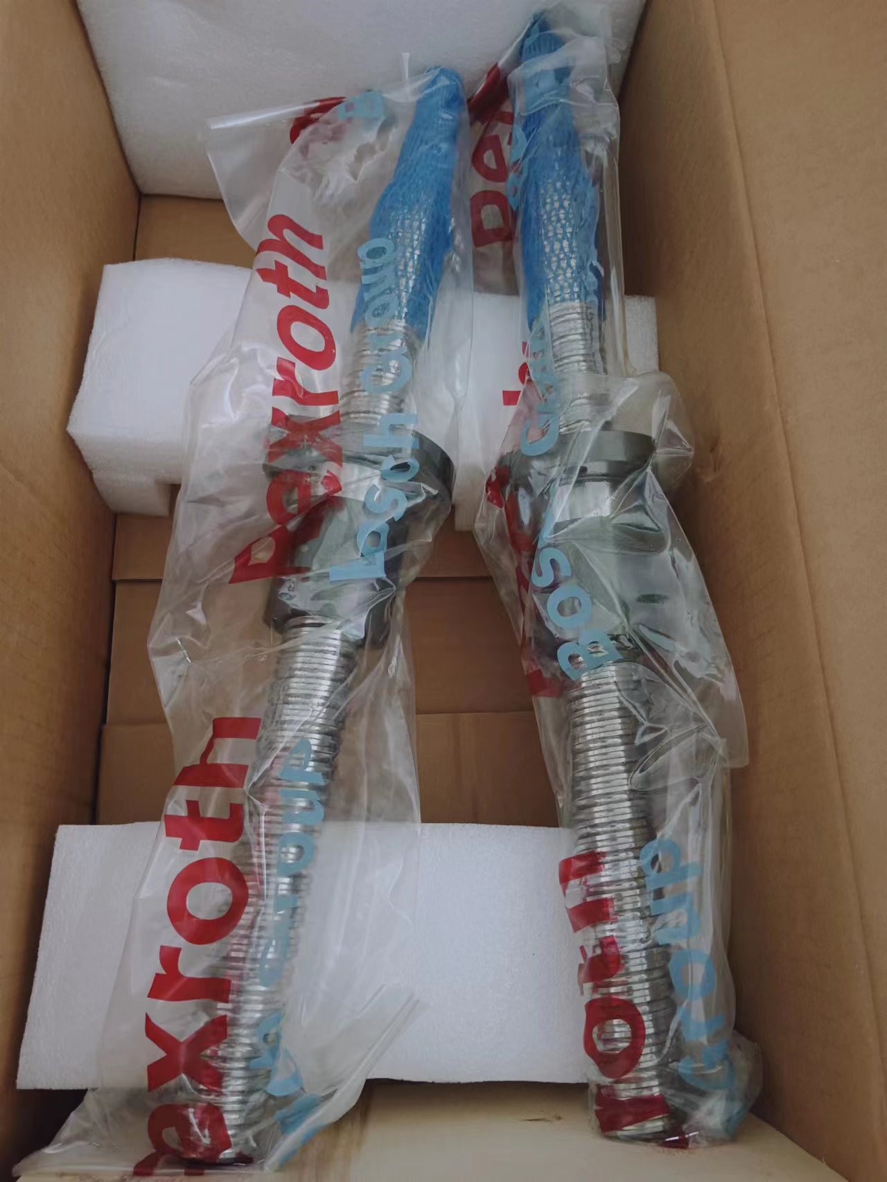 High‑Precision Rexroth R201179404 & R201179406 Linear Guide Carriage for 12V CNC Gantry Mill – Made in Germany image 11